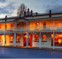 Royal George Hotel - Accommodation in Surfers Paradise