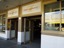 Heritage Hotel Penrith - Accommodation in Surfers Paradise 0