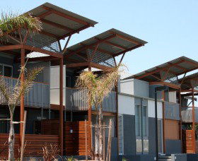 Diamond Beach Resort - Accommodation in Surfers Paradise 0