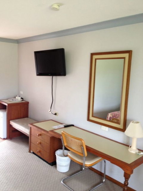 Town & Country Motor Inn Forbes - Accommodation in Surfers Paradise 1