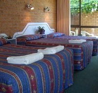 Golden Chain Port O'Call Motel - Accommodation in Surfers Paradise