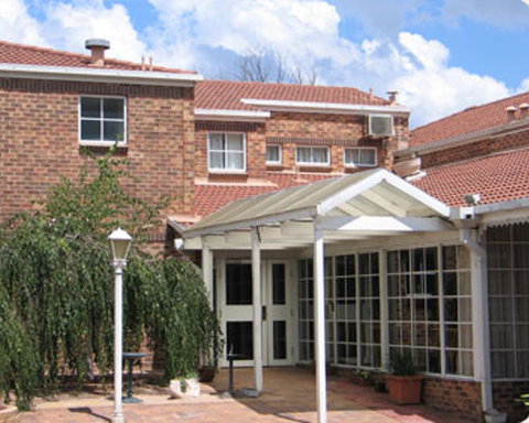 Golden Age Motor Inn - Accommodation in Surfers Paradise 5