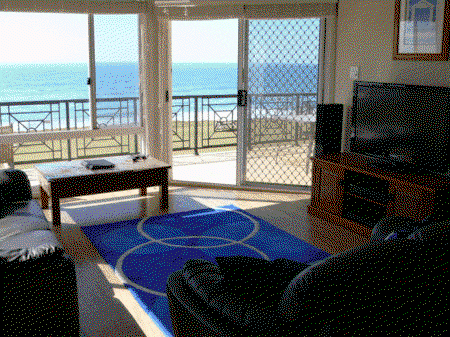 Old Bar NSW Accommodation in Surfers Paradise