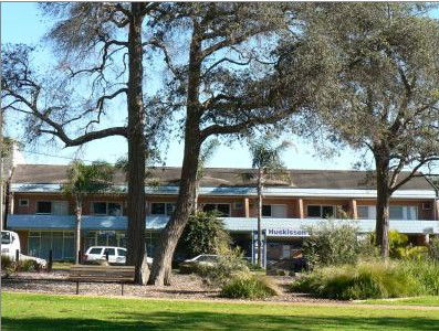 Huskisson Beach Motel - Accommodation in Surfers Paradise 0