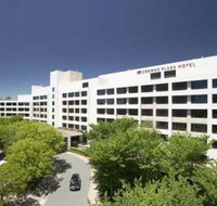 Crowne Plaza Canberra - Accommodation in Surfers Paradise