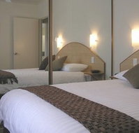 Bay Beach Motel - Accommodation in Surfers Paradise