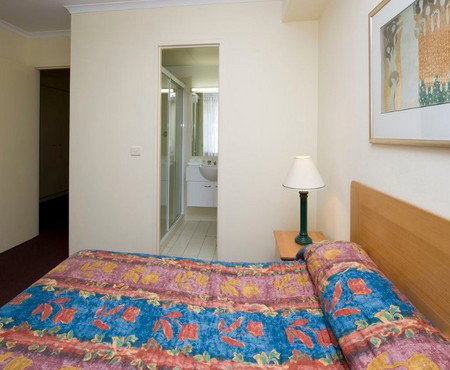 Kingston Terrace Serviced Apartments - Accommodation in Surfers Paradise 3