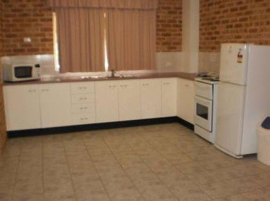 Lake Haven Motor Inn - Accommodation in Surfers Paradise 2