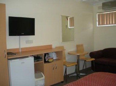 Motel 617 - Accommodation in Surfers Paradise 1