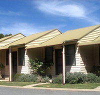 The Village Cabins - Accommodation in Surfers Paradise