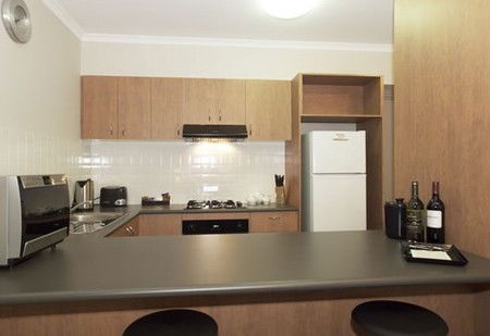 Ringwood Royale Apartment Hotel - Accommodation in Surfers Paradise 2