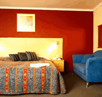Ciloms Airport Lodge