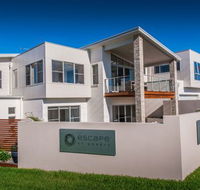 Escape at Nobbys - Accommodation in Surfers Paradise