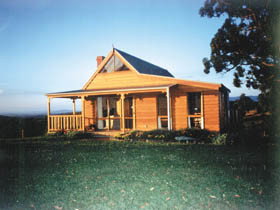 Alkira Cottages - Accommodation in Surfers Paradise 0