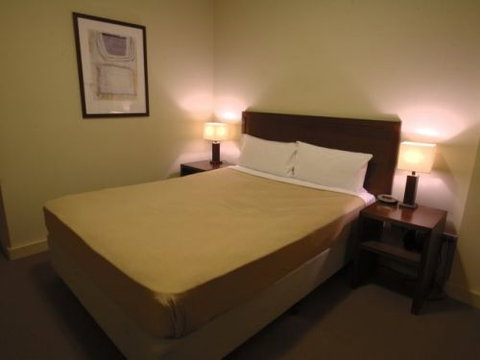 The Harbour Phoenix Serviced Apartments - Accommodation in Surfers Paradise 0