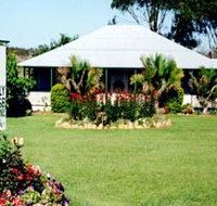 Clovely Cottage - Accommodation in Surfers Paradise