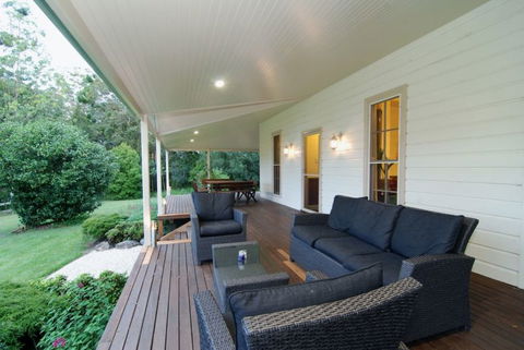 Fernridge Farm Cottage - Accommodation in Surfers Paradise 3