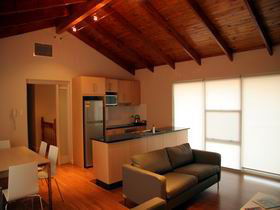 Ethelton SA Accommodation in Surfers Paradise