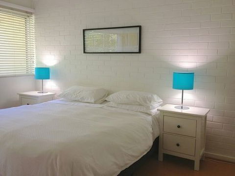 Staywest Apartments - Accommodation in Surfers Paradise 4