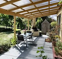 Grandma Housemove - Accommodation in Surfers Paradise