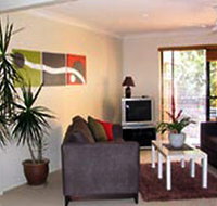 Beachside Apartments - Accommodation in Surfers Paradise