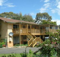 THE 2C'S BED AND BREAKFAST