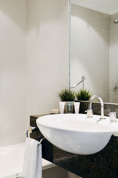 Rydges Melbourne Hotel - Accommodation in Surfers Paradise 5