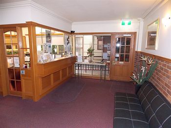Bell Motel - Accommodation in Surfers Paradise 12