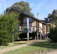 Yering Gorge Cottages by The Eastern Golf Club