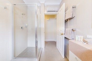 Best Western Melbourne's Princes Park Motor Inn - Accommodation in Surfers Paradise 6