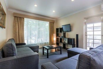 Best Western Melbourne's Princes Park Motor Inn - Accommodation in Surfers Paradise 12