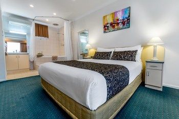 Best Western Melbourne's Princes Park Motor Inn - Accommodation in Surfers Paradise 15