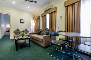 Best Western Melbourne's Princes Park Motor Inn - Accommodation in Surfers Paradise 16