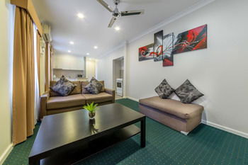 Best Western Melbourne's Princes Park Motor Inn - Accommodation in Surfers Paradise 48