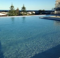 Caves Beachside Hotel - Accommodation in Surfers Paradise