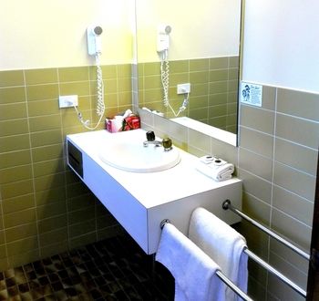 Glen Inn - Accommodation in Surfers Paradise 30