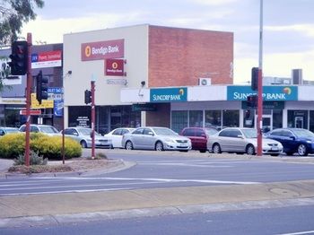Apartments @ Glen Waverley - Accommodation in Surfers Paradise 14