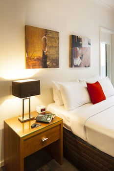 Apartments @ Glen Waverley - Accommodation in Surfers Paradise 19
