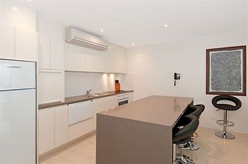 Fairshore Noosa - Accommodation in Surfers Paradise 4