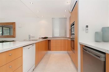 Fairshore Noosa - Accommodation in Surfers Paradise 33