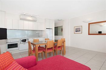 Fairshore Noosa - Accommodation in Surfers Paradise 36