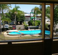 Bucketts Way Motel and Restaurant - Accommodation in Surfers Paradise
