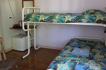 Burwood Bed And Breakfast - Accommodation in Surfers Paradise 8