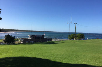 The Huskisson - Accommodation in Surfers Paradise 22