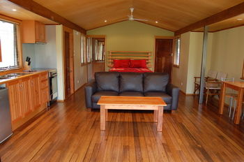 Worrowing At Jervis Bay - Accommodation in Surfers Paradise 43