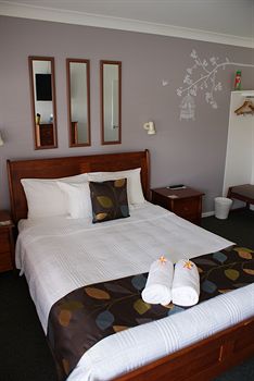 Riverside Motel - Accommodation in Surfers Paradise 11