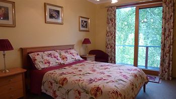 Mast Gully Gardens Bed & Breakfast - Accommodation in Surfers Paradise 2
