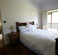 Singletons Retreat - Accommodation in Surfers Paradise