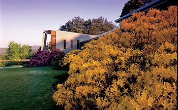 CountryPlace - Accommodation in Surfers Paradise 0