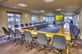 CountryPlace - Accommodation in Surfers Paradise 11